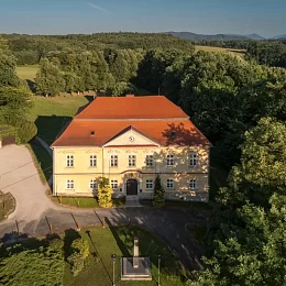Zámek Trnávka